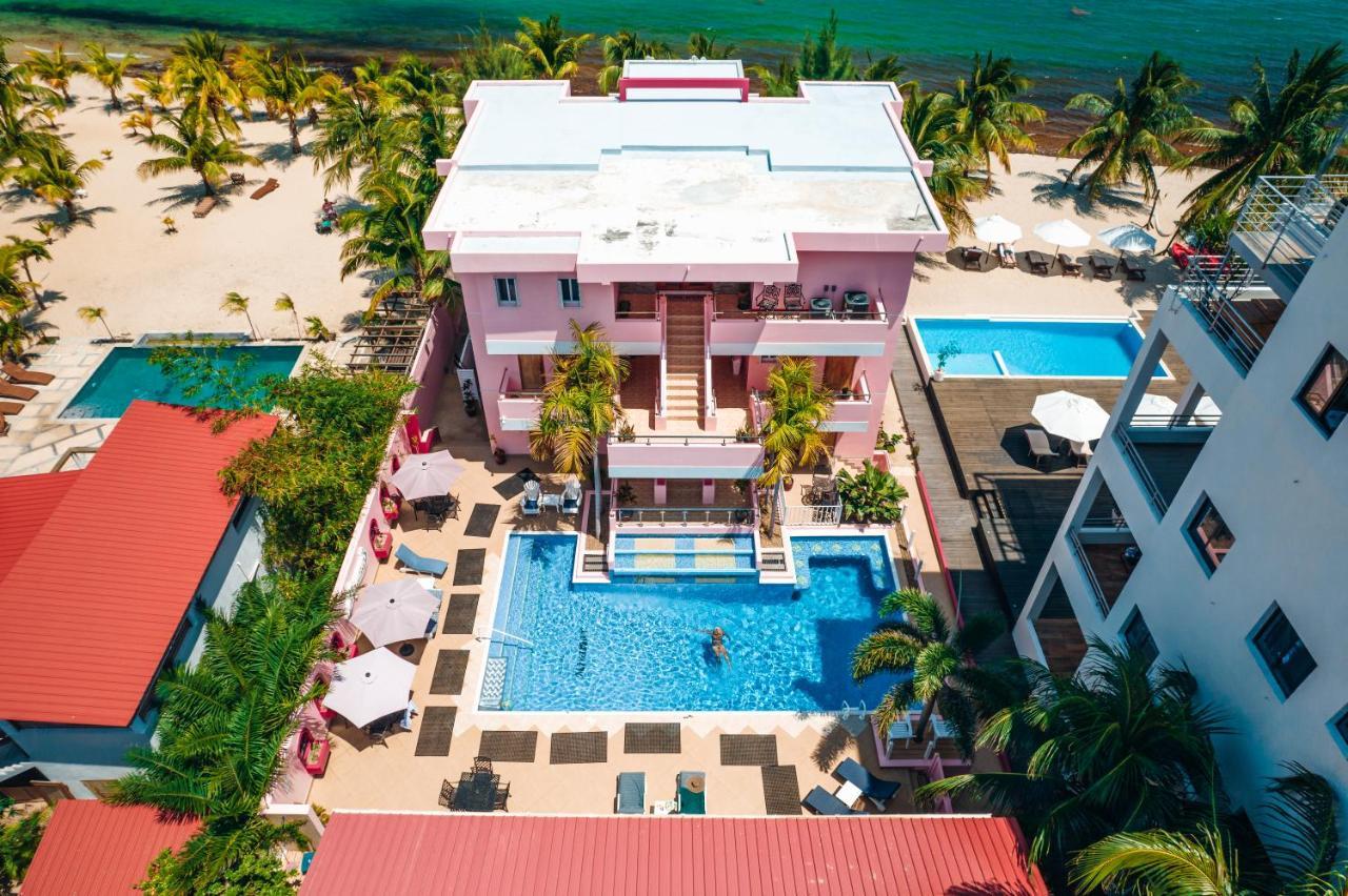 Miramar Suites Placencia Екстериор снимка