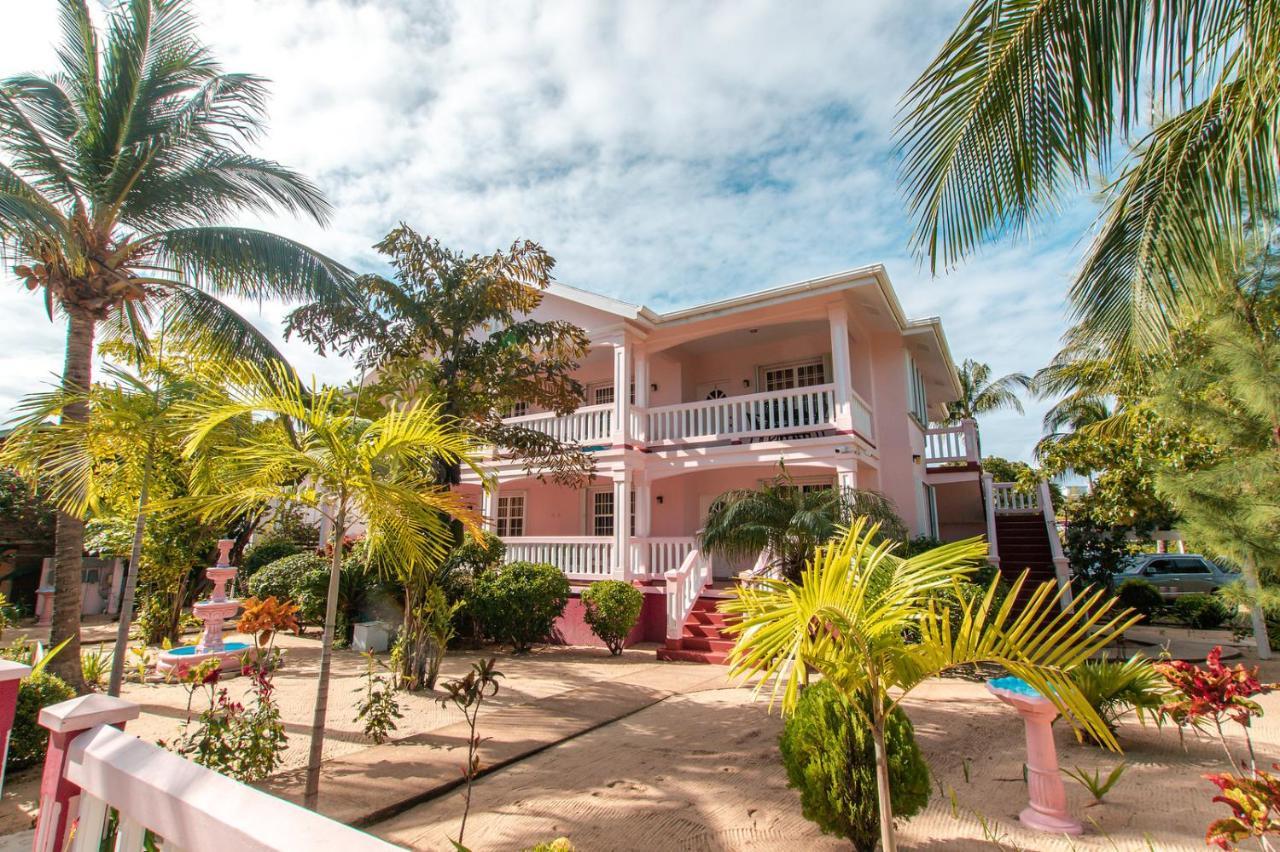 Miramar Suites Placencia Екстериор снимка